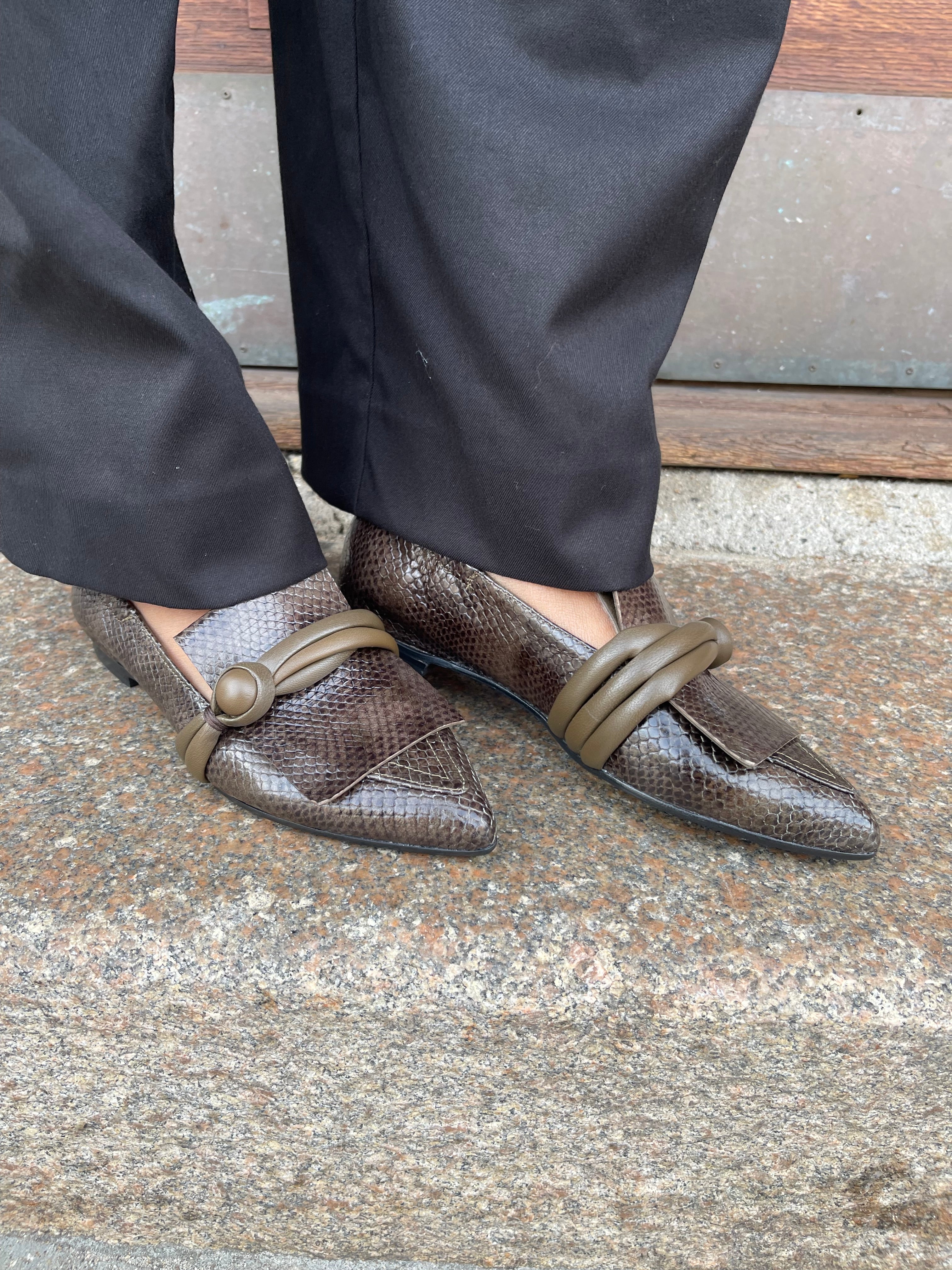 Lorena Paggi Olive loafer