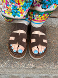 Slippers i brun ruskind