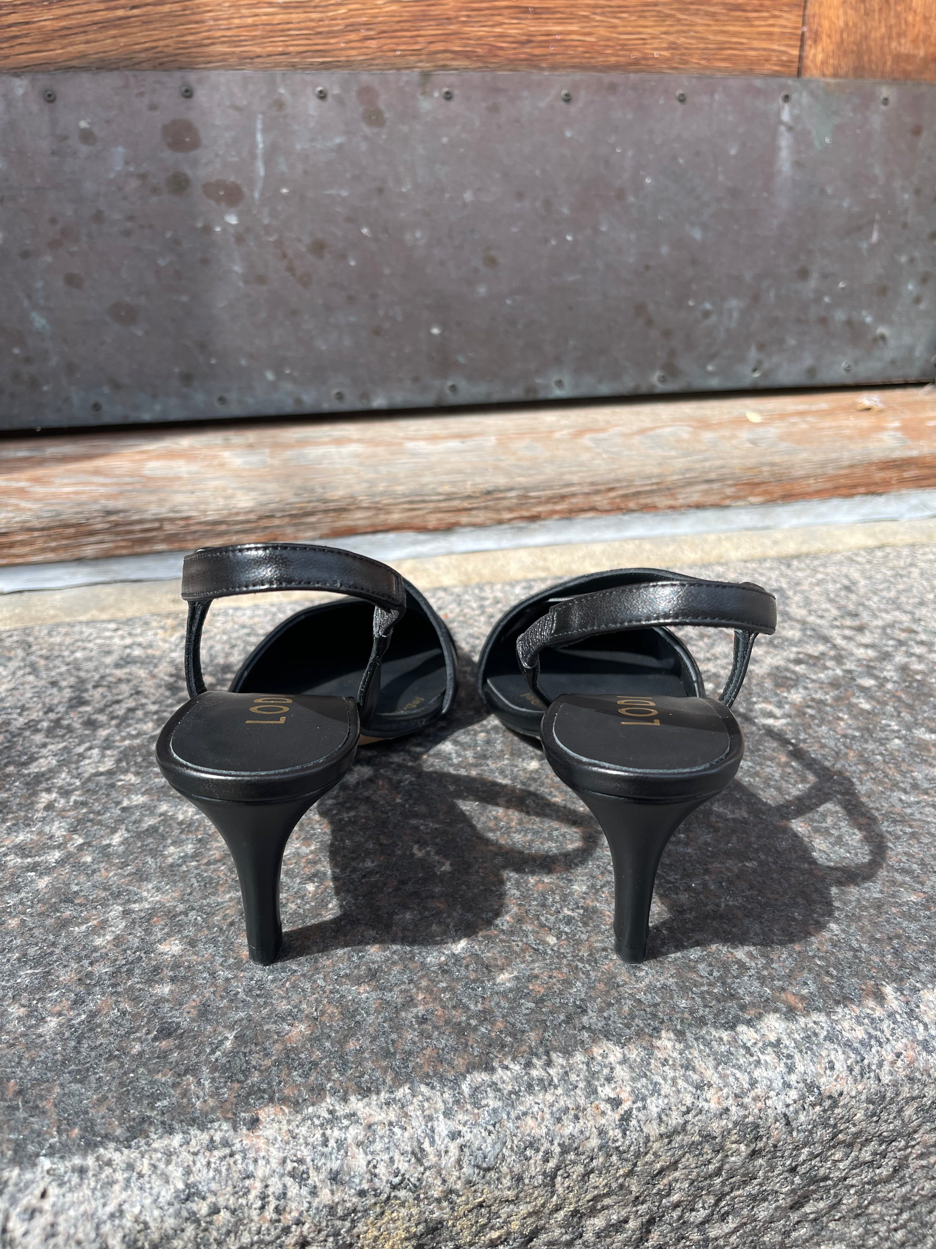 Lodi slingback i sort skind