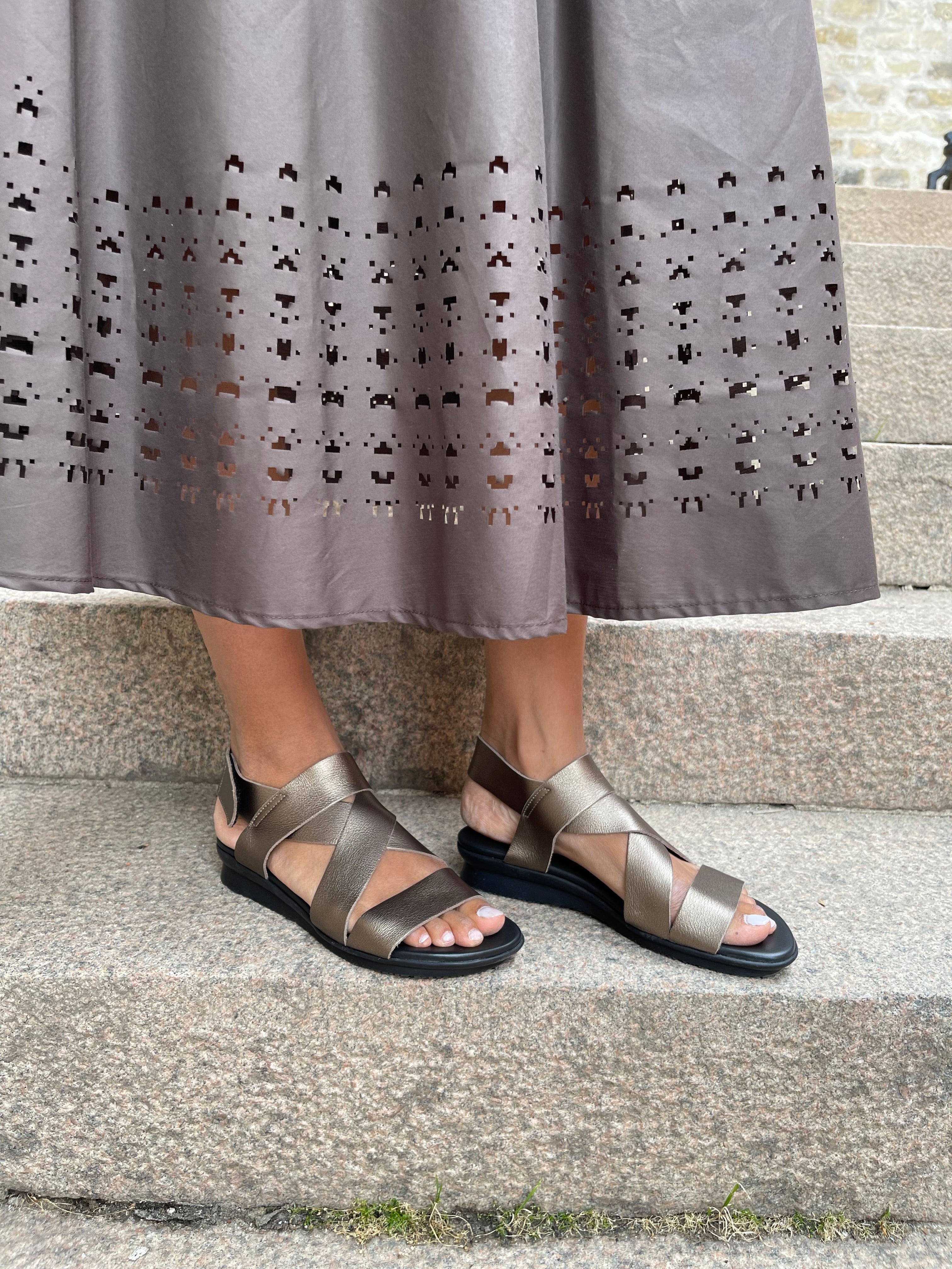 Arche Auryla metal sandal