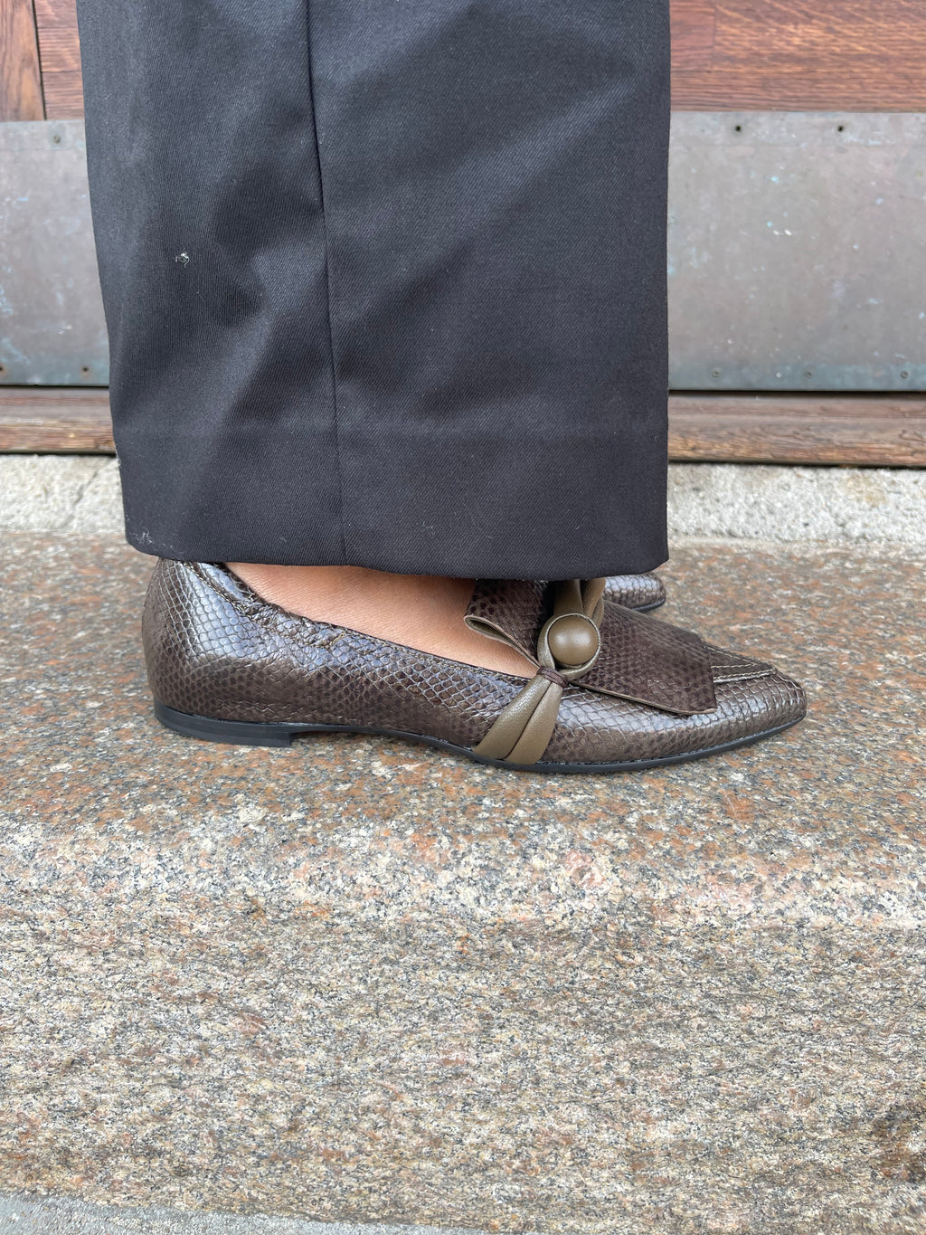 Lorena Paggi Olive loafer