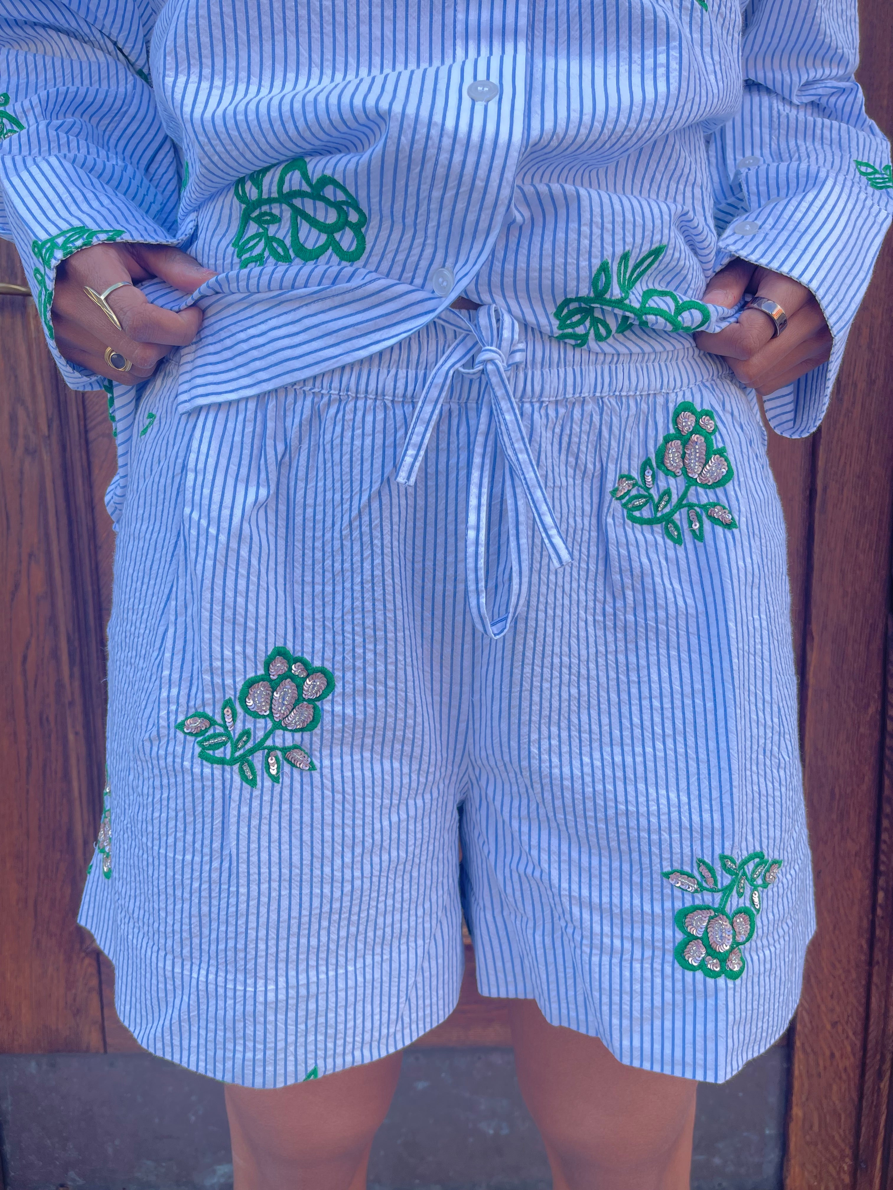 Juste broderet shorts