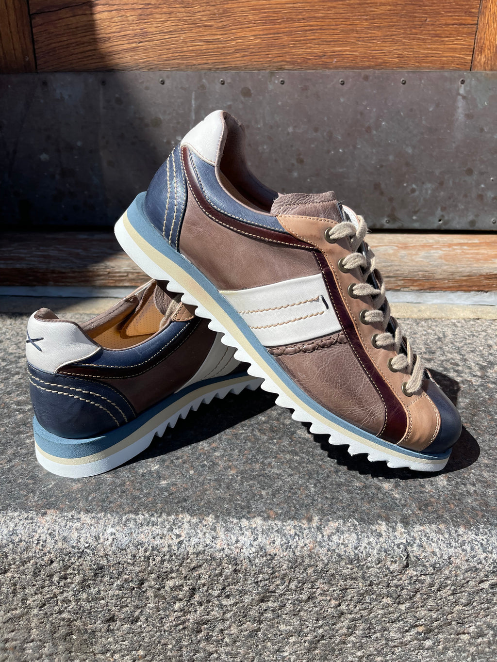 Lorenzi Garda sneakers