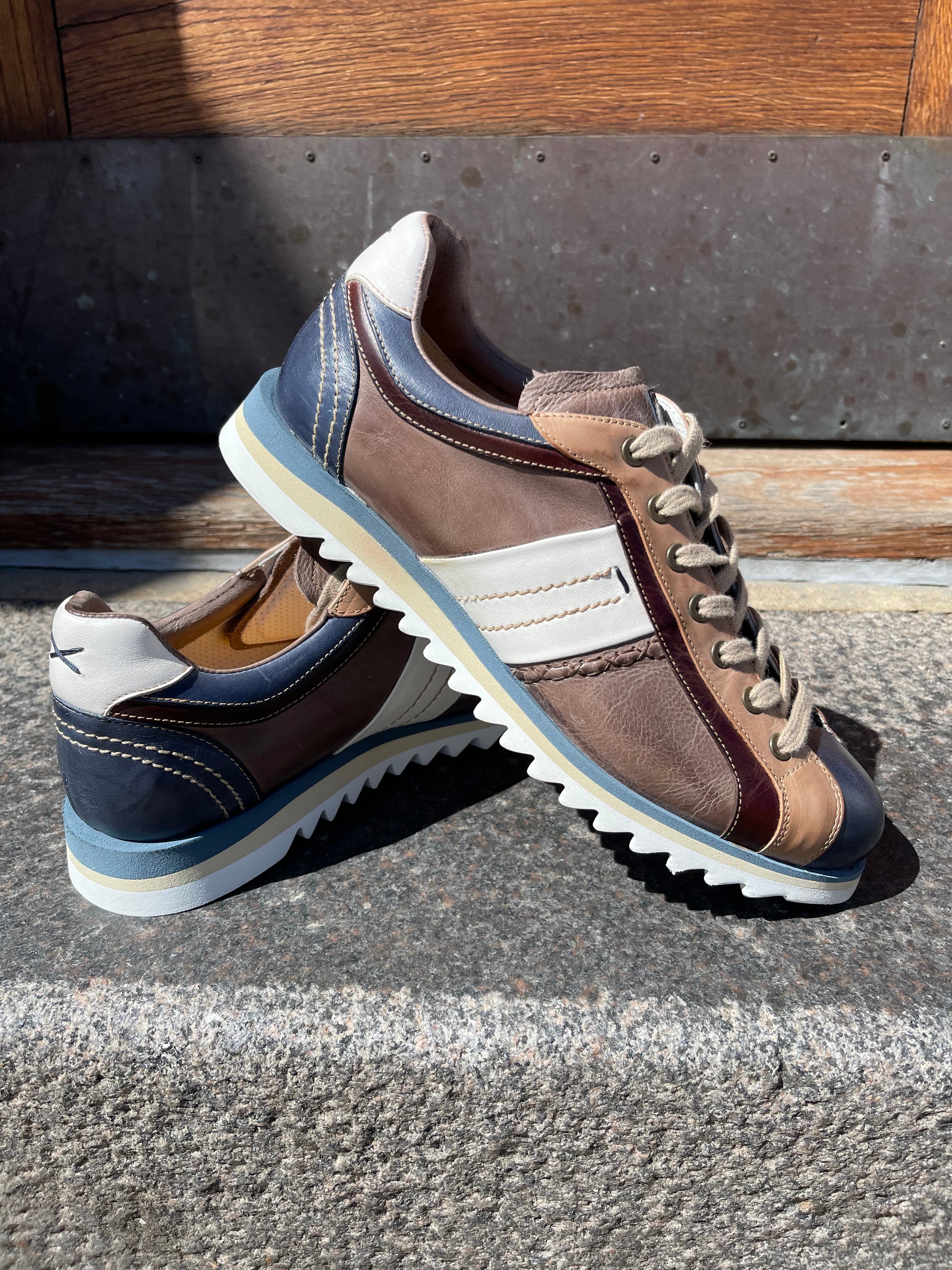 Lorenzi Garda sneakers