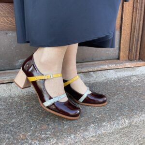 Brun pump med double rem